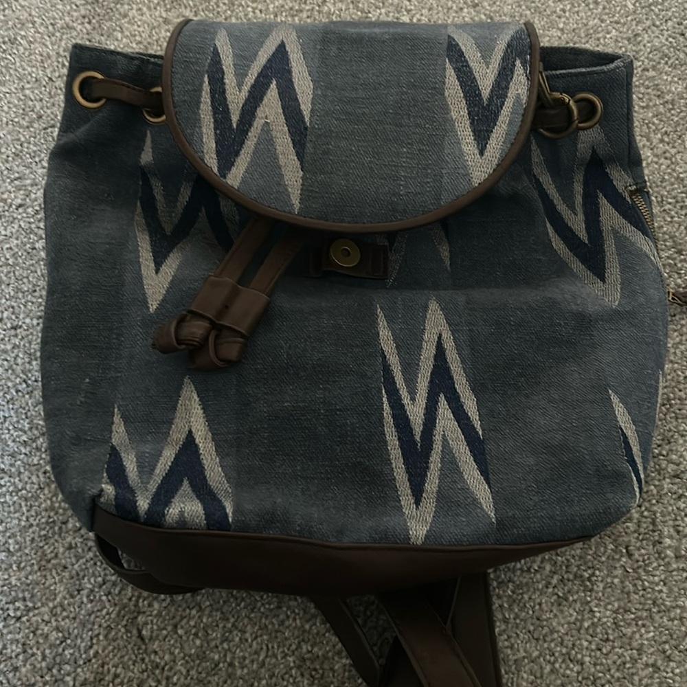 Lucky Brand Drawstring Backpack. Excellent Condit… - image 1